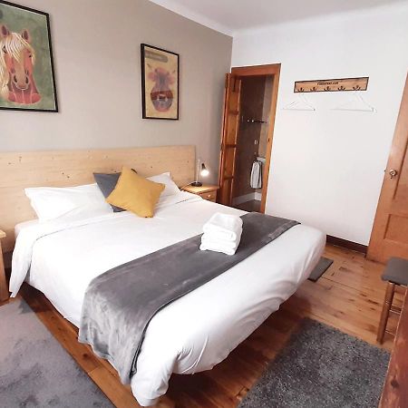 Hostal Fonda Prat Пучсерда Экстерьер фото